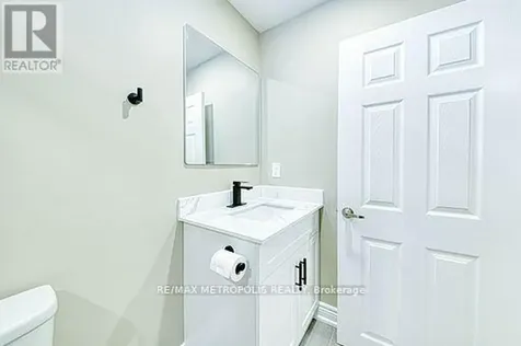 1201 Chateau Court Pickering ON L1X 0M1