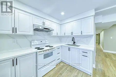 1201 Chateau Court Pickering ON L1X 0M1