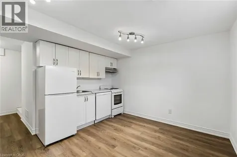 4 Viger Drive Welland ON L3B 0E3