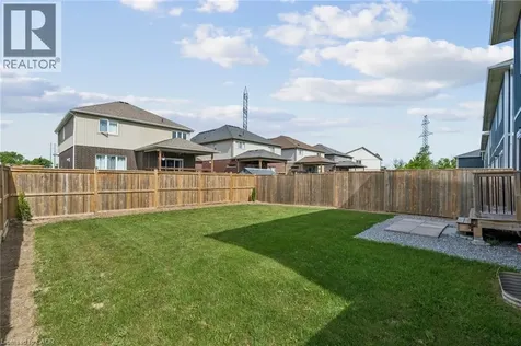 4 Viger Drive Welland ON L3B 0E3