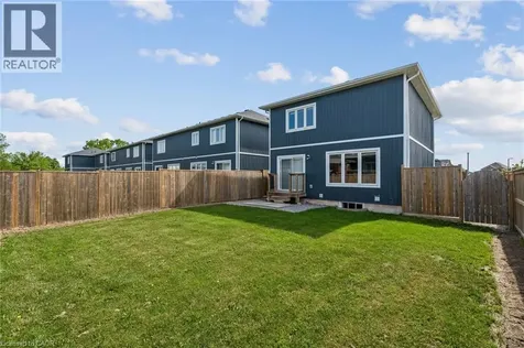 4 Viger Drive Welland ON L3B 0E3