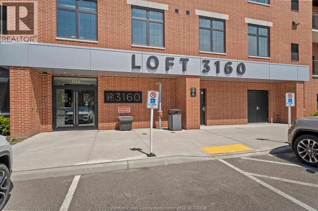 3160 Meadowbrook Lane Windsor ON N8T 0B4