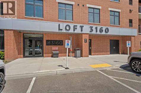 3160 Meadowbrook Lane Windsor ON N8T 0B4