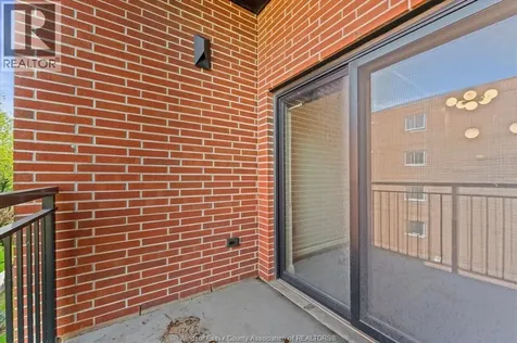 3160 Meadowbrook Lane Windsor ON N8T 0B4