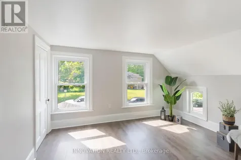 106 James Street East Brockville ON K6V 1K8
