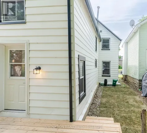 106 James Street East Brockville ON K6V 1K8
