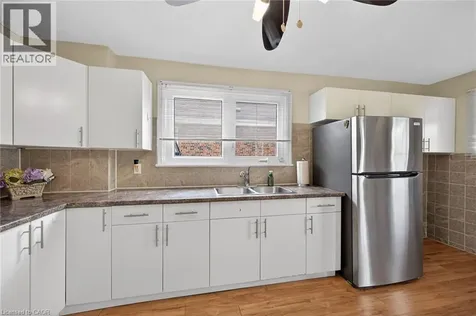 163 Rosedale Avenue Hamilton ON L8K 4N4