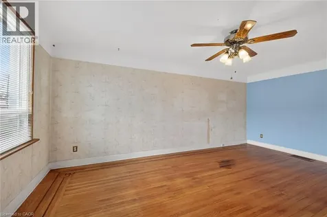 163 Rosedale Avenue Hamilton ON L8K 4N4