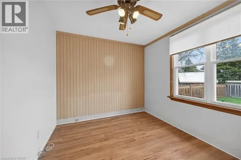 163 Rosedale Avenue Hamilton ON L8K 4N4