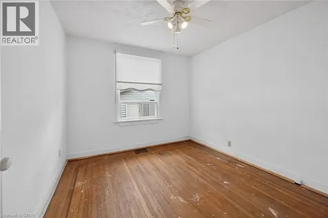 163 Rosedale Avenue Hamilton ON L8K 4N4