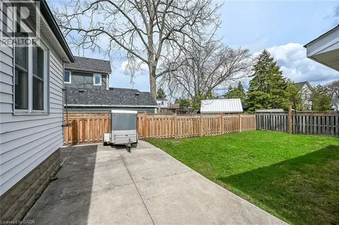 163 Rosedale Avenue Hamilton ON L8K 4N4