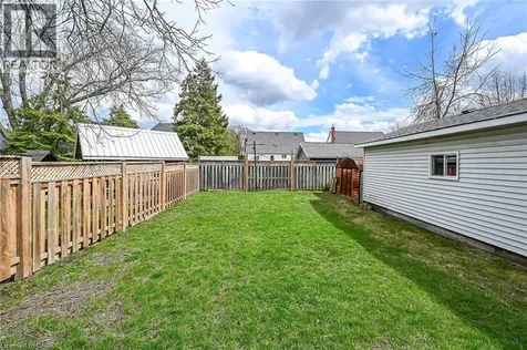 163 Rosedale Avenue Hamilton ON L8K 4N4
