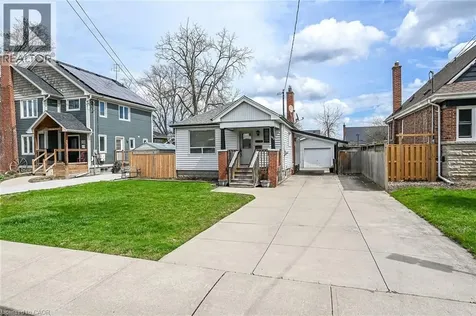 163 Rosedale Avenue Hamilton ON L8K 4N4