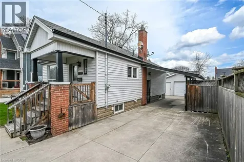 163 Rosedale Avenue Hamilton ON L8K 4N4
