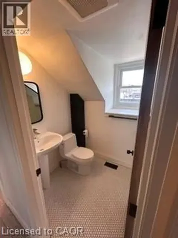 43 King Street West Dundas ON L9H 1T5