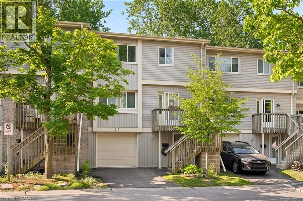 30 Green Valley Drive Kitchener ON N2P 1G8