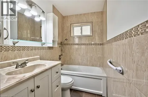 1476 Barton Street East Hamilton ON L8H 2W9