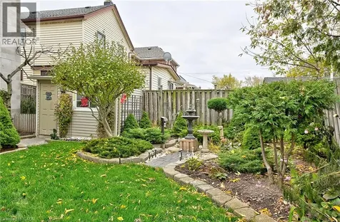 1476 Barton Street East Hamilton ON L8H 2W9
