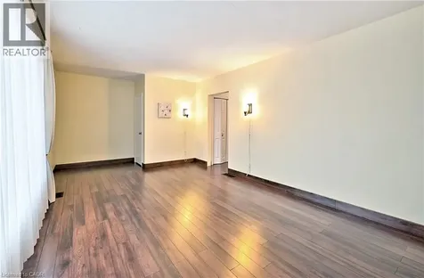 1476 Barton Street East Hamilton ON L8H 2W9