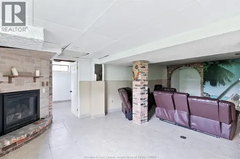 3200 Longfellow Avenue Windsor ON N9E 2L6