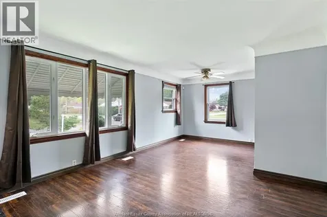 3200 Longfellow Avenue Windsor ON N9E 2L6