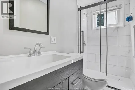 3964 Whitney Avenue Windsor ON N9C 2C6