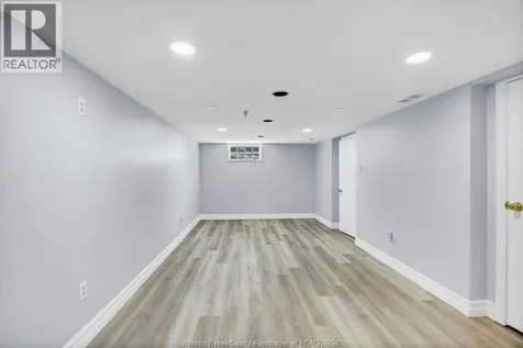 3964 Whitney Avenue Windsor ON N9C 2C6