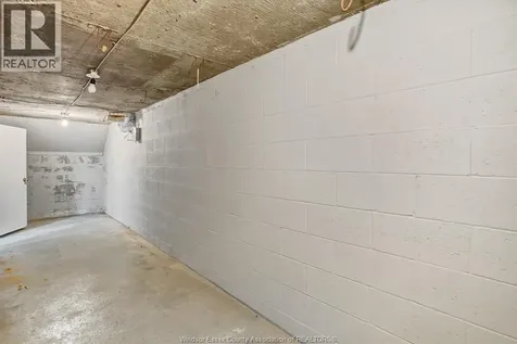 3964 Whitney Avenue Windsor ON N9C 2C6