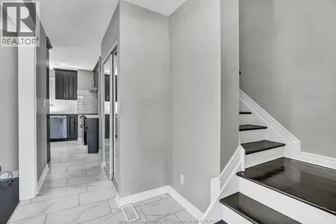 3964 Whitney Avenue Windsor ON N9C 2C6