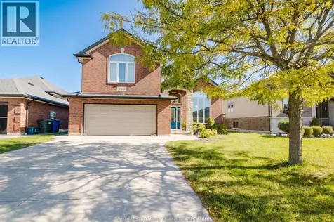 3068 Troup Crescent Windsor ON N8R 0A5