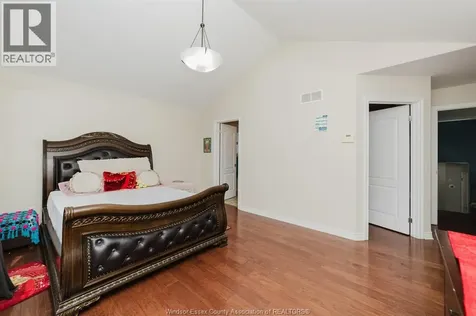 3068 Troup Crescent Windsor ON N8R 0A5