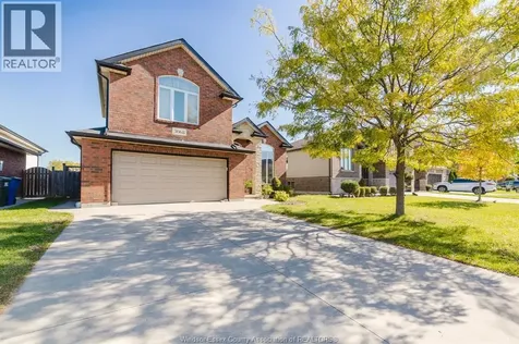 3068 Troup Crescent Windsor ON N8R 0A5