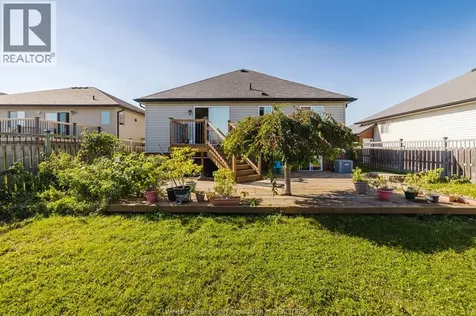 3068 Troup Crescent Windsor ON N8R 0A5