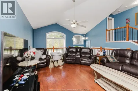3068 Troup Crescent Windsor ON N8R 0A5