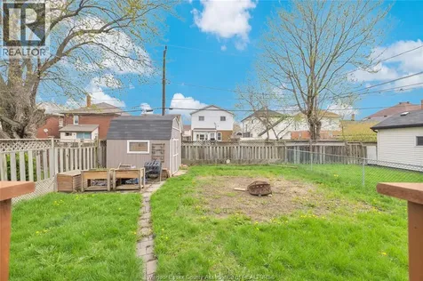 1244 Marentette Windsor ON N8X 4C6