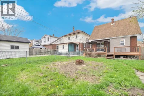 1244 Marentette Windsor ON N8X 4C6