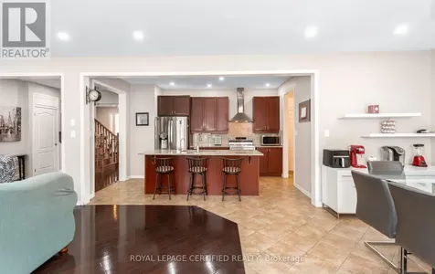 311 Cochrane Terrace Milton (wi Willmott) ON L9T 8C8