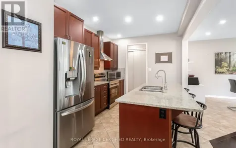 311 Cochrane Terrace Milton (wi Willmott) ON L9T 8C8