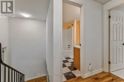 206 Candlewood Crescent Waterloo ON N2L 5Y9