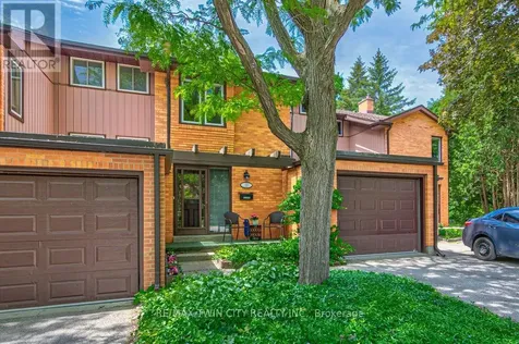 206 Candlewood Crescent Waterloo ON N2L 5Y9