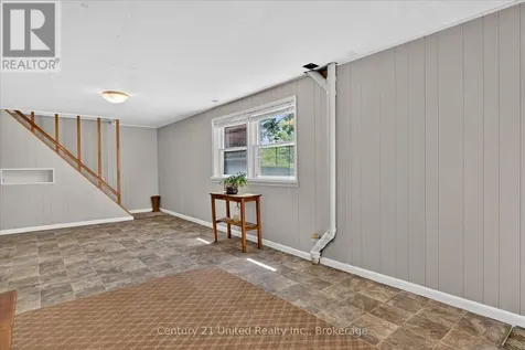323 St Lawrence Street West Centre Hastings ON K0K 2K0