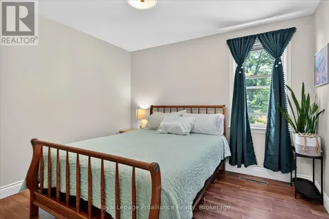862 South Street Douro-dummer ON K0L 3A0
