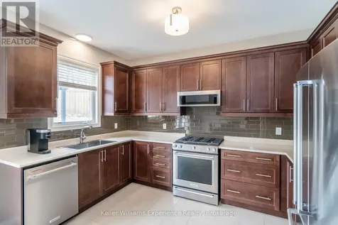 939 Stollar Place Midland ON L4R 0A6