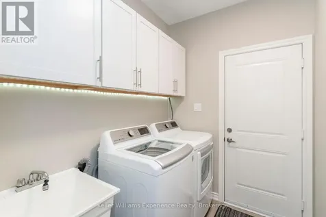 939 Stollar Place Midland ON L4R 0A6