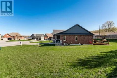 939 Stollar Place Midland ON L4R 0A6