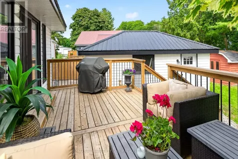 58 Wright Crescent Brockville ON K6V 3W8