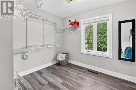 58 Wright Crescent Brockville ON K6V 3W8