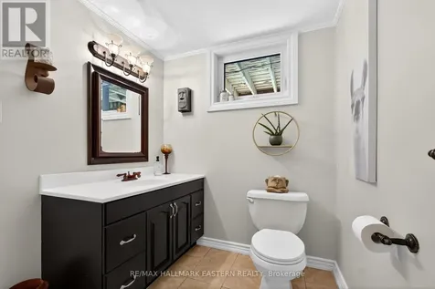 4796 Thornton Road North Oshawa ON L1H 0T4