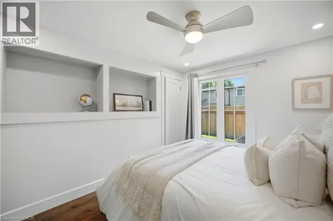 39 Culham Street Oakville ON L6H 1G3