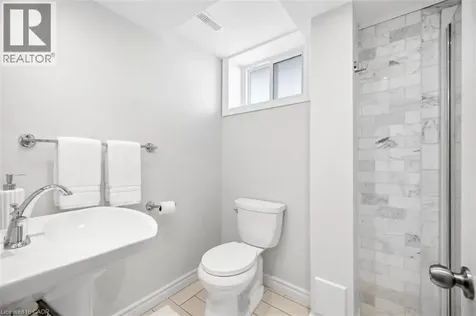39 Culham Street Oakville ON L6H 1G3